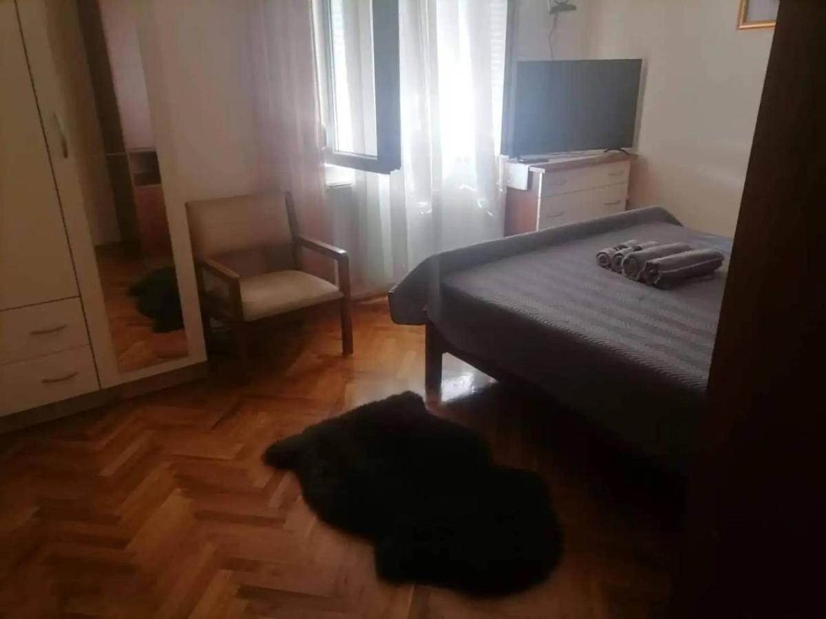 Apartment Lotus Трогир Екстериор снимка