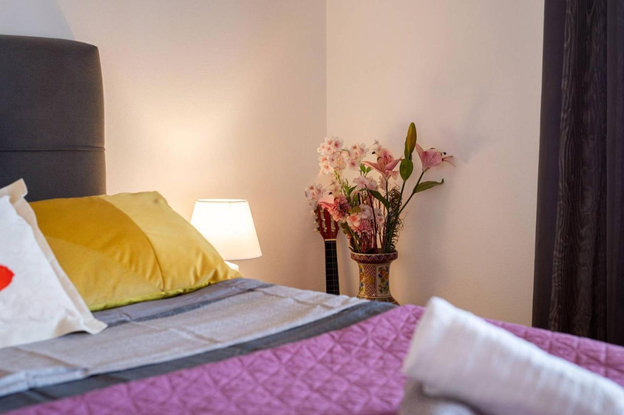 Apartment Lotus Трогир Екстериор снимка