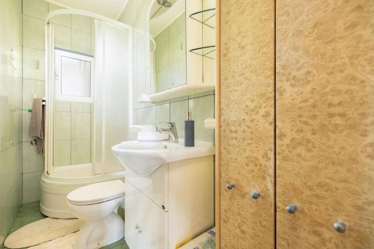 Apartment Lotus Трогир Екстериор снимка