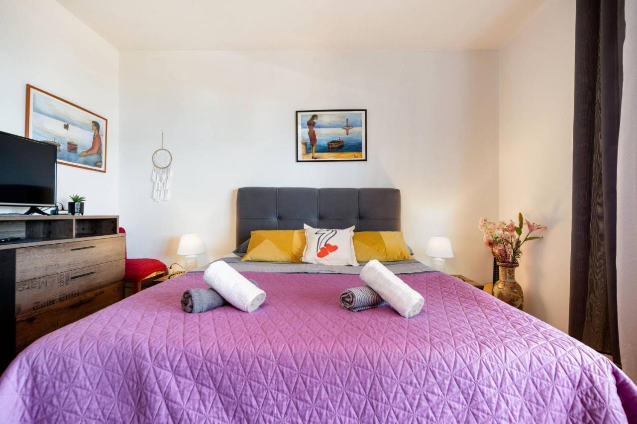 Apartment Lotus Трогир Екстериор снимка